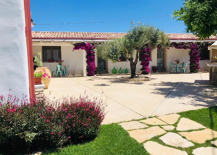 Domus Deiana アパート San Giovanni Suèrgiu