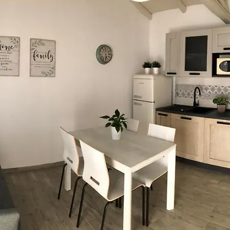 Domus Deiana Apartment